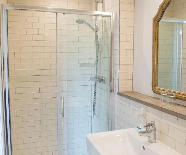 Kro Gilpin Bridge Levens